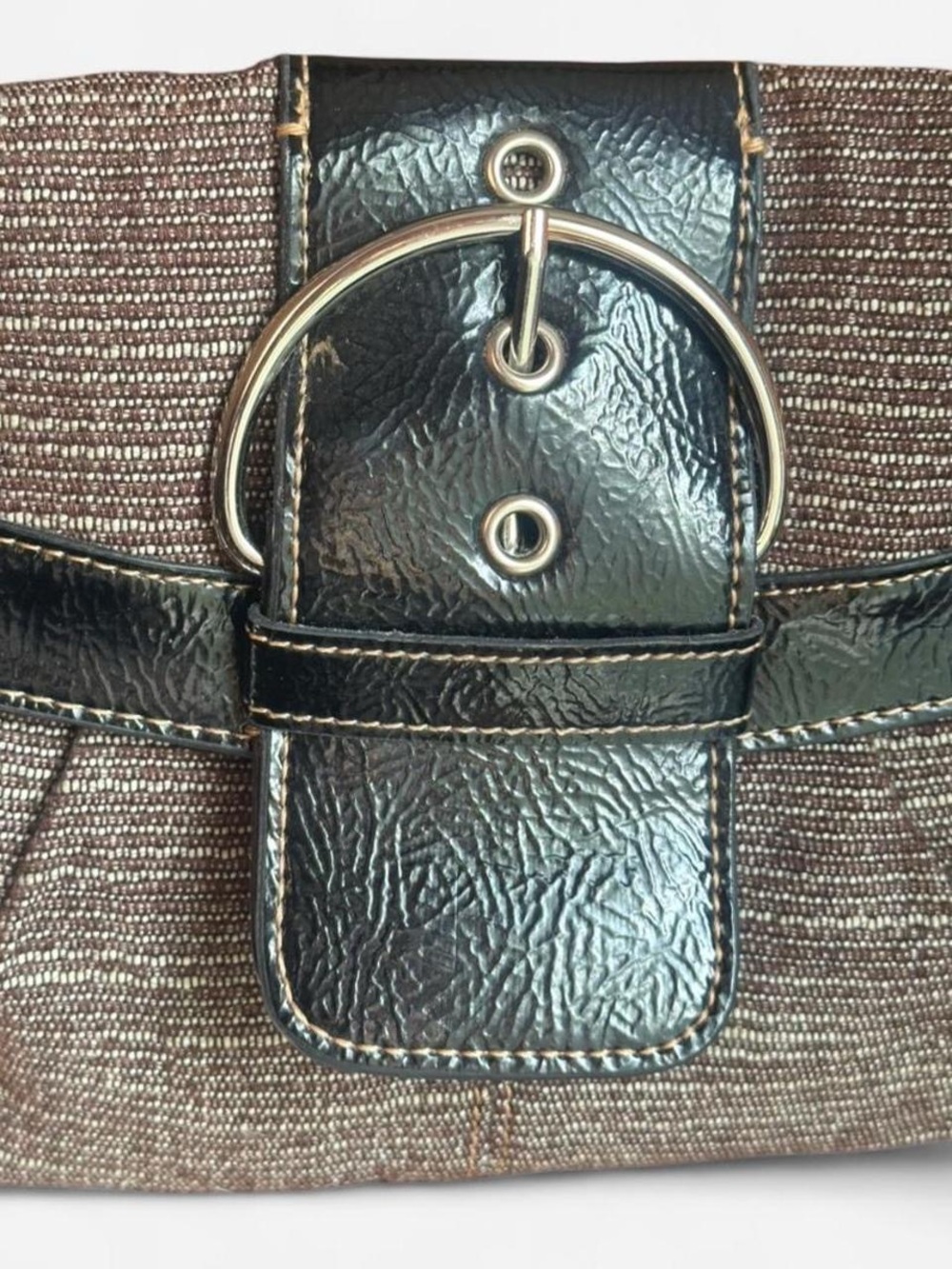 Vintage 2000s Merona Taupe and Black Shoulder Bag with Buckle and Chain Strap - Picture 8 of 8